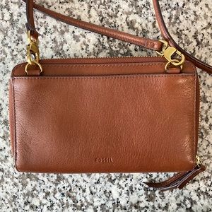 Fossil Raven Wallet Crossbody Brown